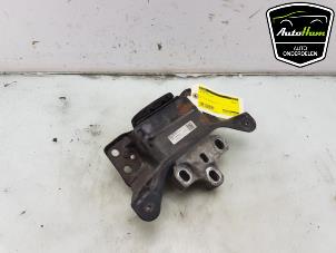 Gebruikte Motorrubber Volkswagen Golf VII (AUA) 2.0 GTD 16V Prijs € 20,00 Margeregeling aangeboden door AutoHam