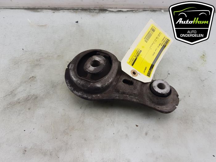 Gebruikte Motorrubber Renault Trafic (1FL/2FL/3FL/4FL) 1.6 dCi 140 Twin Turbo Prijs € 15,00 Margeregeling aangeboden door AutoHam