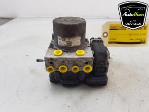 Gebruikte ABS Pomp Opel Crossland (X) 1.2 Turbo 12V Euro 6 Prijs € 200,00 Margeregeling aangeboden door AutoHam