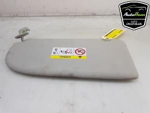 Gebruikte Zonneklep Volkswagen Caddy IV 2.0 TDI 75 Prijs € 20,00 Margeregeling aangeboden door AutoHam