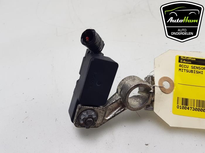 Accu sensor van een Mitsubishi Space Star (A0) 1.2 12V 2021