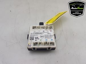 Gebruikte Module Centrale Deurvergrendeling Mercedes C-Klasse AMG (W205) C-63 S,Edition 1 AMG 4.0 V8 Biturbo Prijs € 25,00 Margeregeling aangeboden door AutoHam