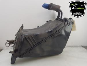 Gebruikte Tank adblue Volkswagen Caddy Cargo V (SBA/SBH) 2.0 TDI BlueMotionTechnology Prijs op aanvraag aangeboden door AutoHam