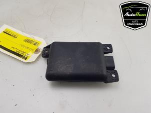 Gebruikte Dode hoek sensor Opel Insignia Sports Tourer 1.5 Turbo 16V 165 Prijs € 125,00 Margeregeling aangeboden door AutoHam