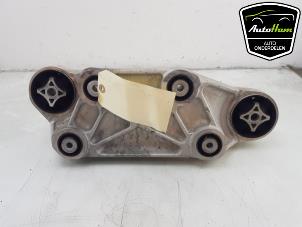 Gebruikte Motorsteun Tesla Model S 75D Prijs € 48,40 Inclusief btw aangeboden door AutoHam