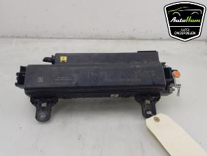 Gebruikte Zekeringkast Tesla Model S 75D Prijs € 72,60 Inclusief btw aangeboden door AutoHam