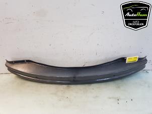 Gebruikte Bumperbalk achter Tesla Model S 75D Prijs € 60,50 Inclusief btw aangeboden door AutoHam