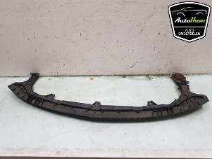 Gebruikte Radiateurbalk Opel Astra J Sports Tourer (PD8/PE8/PF8) 1.4 Turbo 16V Prijs € 30,00 Margeregeling aangeboden door AutoHam