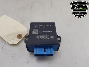 Gebruikte Module bochtverlichting Porsche Macan (95B) 3.0 S Diesel V6 24V Prijs € 125,00 Margeregeling aangeboden door AutoHam