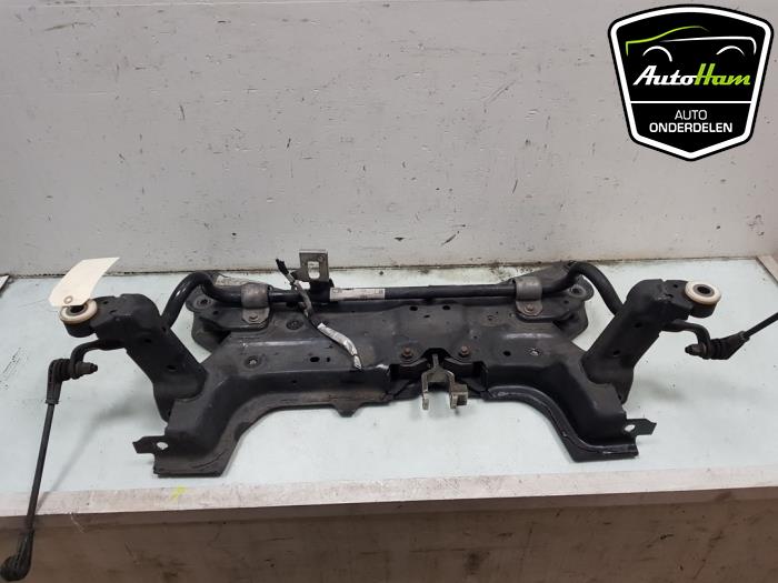 Subframe van een Ford Focus 4 Wagon 1.0 Ti-VCT EcoBoost 12V 125 2019