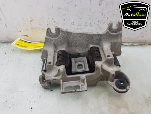 Gebruikte Versnellingsbak Steun Renault Grand Scénic III (JZ) 1.4 16V TCe 130 Prijs € 15,00 Margeregeling aangeboden door AutoHam