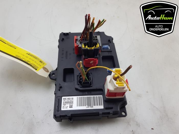 Gebruikte Bodycontrol Module Peugeot 308 (4A/C) 1.6 VTI 16V Prijs € 35,00 Margeregeling aangeboden door AutoHam