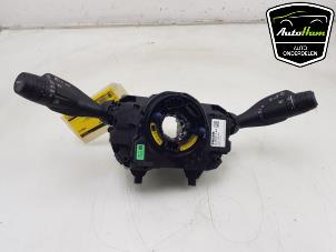 Gebruikte Combischakelaar Stuurkolom Volvo XC60 II (UZ) 2.0 T6 16V Recharge, Twin Engine AWD Prijs € 65,00 Margeregeling aangeboden door AutoHam