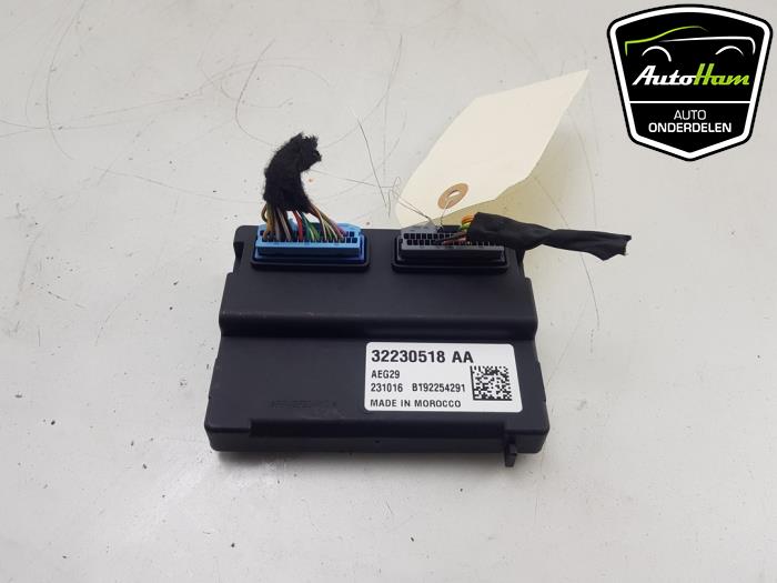 Gebruikte Module Bodycontrol Volvo XC60 II (UZ) 2.0 T6 16V Recharge, Twin Engine AWD Prijs € 75,00 Margeregeling aangeboden door AutoHam