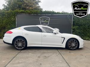 Gebruikte Deur 4Deurs rechts-voor Porsche Panamera (970) 3.0 V6 24V 4S Prijs € 400,00 Margeregeling aangeboden door AutoHam