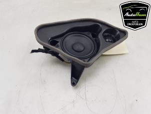Gebruikte Speaker BMW X3M (F97) 3.0 TwinPower Turbo 24V Competition Prijs € 75,00 Margeregeling aangeboden door AutoHam
