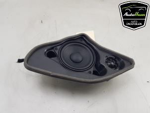 Gebruikte Speaker BMW X3M (F97) 3.0 TwinPower Turbo 24V Competition Prijs € 75,00 Margeregeling aangeboden door AutoHam