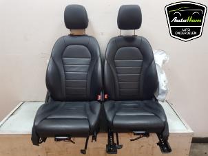 Gebruikte Interieur Bekledingsset Mercedes C (W205) C-350 e 2.0 16V Prijs € 450,00 Margeregeling aangeboden door AutoHam