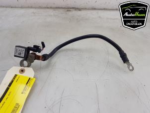 Gebruikte Accu sensor Mercedes C (W205) C-350 e 2.0 16V Prijs € 30,00 Margeregeling aangeboden door AutoHam