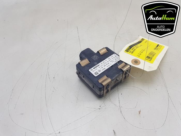 Gebruikte Dode hoek sensor Mercedes Sprinter 5t (907.6) 519 CDI 3.0 V6 24V RWD Prijs € 181,50 Inclusief btw aangeboden door AutoHam