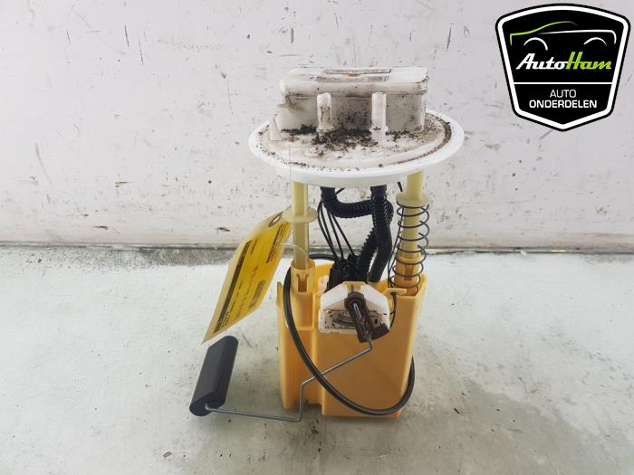 Gebruikte Tank element Pomp Renault Express 1.5 dCi 95 Prijs € 75,00 Margeregeling aangeboden door AutoHam