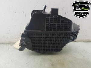 Gebruikte Luchtfilterhuis Renault Express 1.5 dCi 95 Prijs € 50,00 Margeregeling aangeboden door AutoHam