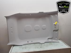 Gebruikte Hemelbekleding Volkswagen Up! (121) 1.0 MPI 12V Prijs € 150,00 Margeregeling aangeboden door AutoHam