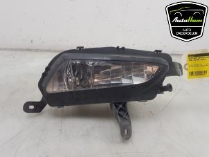 Gebruikte Mistlamp rechts-voor Opel Astra K 1.6 CDTI 136 16V Prijs € 25,00 Margeregeling aangeboden door AutoHam