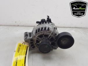 Gebruikte Dynamo Volvo V40 (MV) 1.6 T3 GTDi 16V Prijs € 65,00 Margeregeling aangeboden door AutoHam