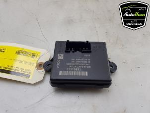 Gebruikte Centrale Deurvergrendelings Module Volvo V40 (MV) 1.6 T3 GTDi 16V Prijs € 25,00 Margeregeling aangeboden door AutoHam