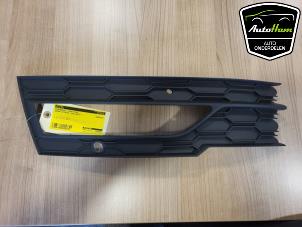 Gebruikte Bumperdeel links-voor Skoda Octavia Combi (NXAC) 1.0 TSI 12V Prijs € 15,00 Margeregeling aangeboden door AutoHam