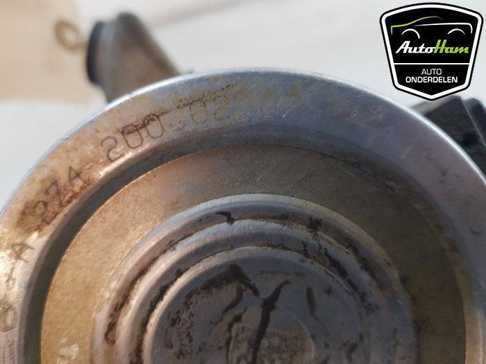 Waterpomp van een Mercedes-Benz C (W205) C-350 e 2.0 16V 2015