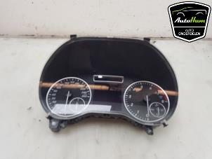 Gebruikte Cockpit Mercedes B (W246) 1.6 B-180 BlueEFFICIENCY Turbo 16V Prijs € 125,00 Margeregeling aangeboden door AutoHam