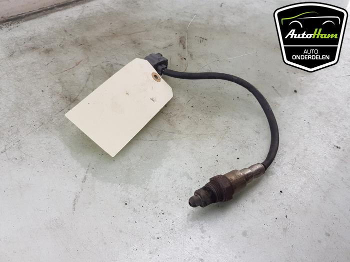 Lambda Sonde van een Mercedes-Benz CLA (117.3) 1.6 CLA-180 16V 2016