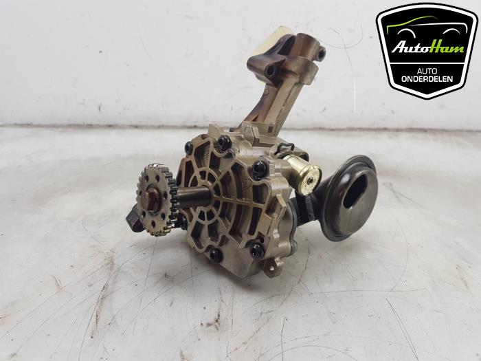 Gebruikte Oliepomp Opel Astra K 1.4 Turbo 16V Prijs € 75,00 Margeregeling aangeboden door AutoHam