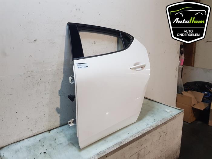 Portier 4Deurs links-achter van een Mazda 3 Sport (BP) 2.0 SkyActiv-X M Hybrid 16V 2023