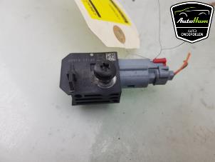 Gebruikte Airbag Sensor Opel Astra K Sports Tourer 1.0 ECOTEC Direct Injection Turbo 12V Prijs € 25,00 Margeregeling aangeboden door AutoHam