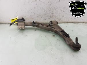 Gebruikte Draagarm rechts-voor Mercedes B (W246) 1.6 B-200 BlueEFFICIENCY Turbo 16V Prijs € 50,00 Margeregeling aangeboden door AutoHam