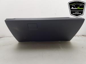 Gebruikte Dashboardkastje Citroen C4 Berline (BA/BB/BC) ë-C4 50 kWh Prijs € 75,00 Margeregeling aangeboden door AutoHam