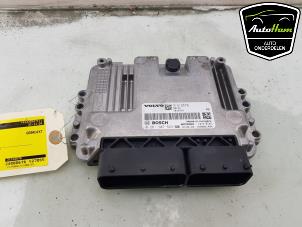 Gebruikte Computer Motormanagement Volvo V60 I (FW/GW) 1.6 T3 16V Prijs € 95,00 Margeregeling aangeboden door AutoHam