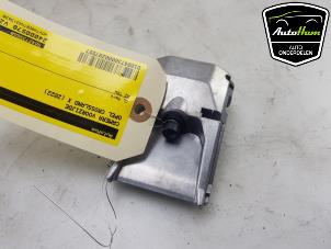 Gebruikte Camera voorzijde Opel Crossland (X) 1.2 Turbo 12V Euro 6 Prijs € 100,00 Margeregeling aangeboden door AutoHam