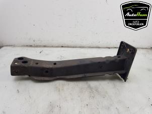 Gebruikte Frontdeel steun Ford Ka II 1.2 Prijs € 25,00 Margeregeling aangeboden door AutoHam