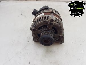 Gebruikte Dynamo Ford Fiesta 6 (JA8) 1.0 EcoBoost 12V 125 Prijs € 30,00 Margeregeling aangeboden door AutoHam