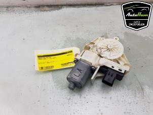 Gebruikte Motor electrisch raam Tesla Model Y (5YJY) Long Range,Performance Prijs € 60,50 Inclusief btw aangeboden door AutoHam