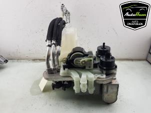 Gebruikte Chaufagebak Tesla Model Y (5YJY) Long Range,Performance Prijs € 544,50 Inclusief btw aangeboden door AutoHam