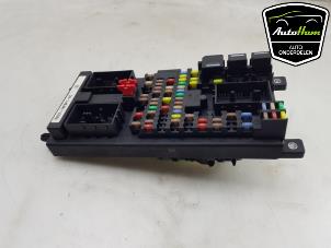 Gebruikte Zekeringkast Landrover Discovery Sport (LC) 2.0 TD4 150 16V Prijs € 125,00 Margeregeling aangeboden door AutoHam