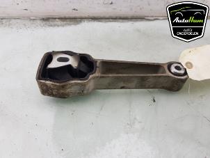 Gebruikte Motorrubber Landrover Discovery Sport (LC) 2.0 TD4 150 16V Prijs € 20,00 Margeregeling aangeboden door AutoHam