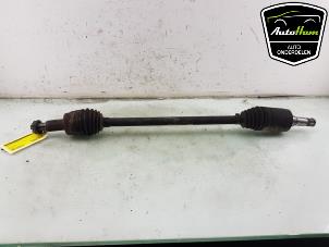 Gebruikte Aandrijfas rechts-achter Landrover Discovery Sport (LC) 2.0 TD4 150 16V Prijs € 125,00 Margeregeling aangeboden door AutoHam