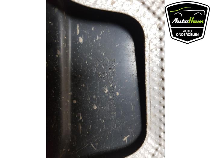 Subframe van een Land Rover Discovery Sport (LC) 2.0 TD4 150 16V 2017