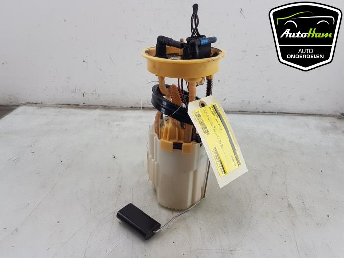 Gebruikte Tank element Pomp Volkswagen Caddy IV 2.0 TDI 102 Prijs € 50,00 Margeregeling aangeboden door AutoHam